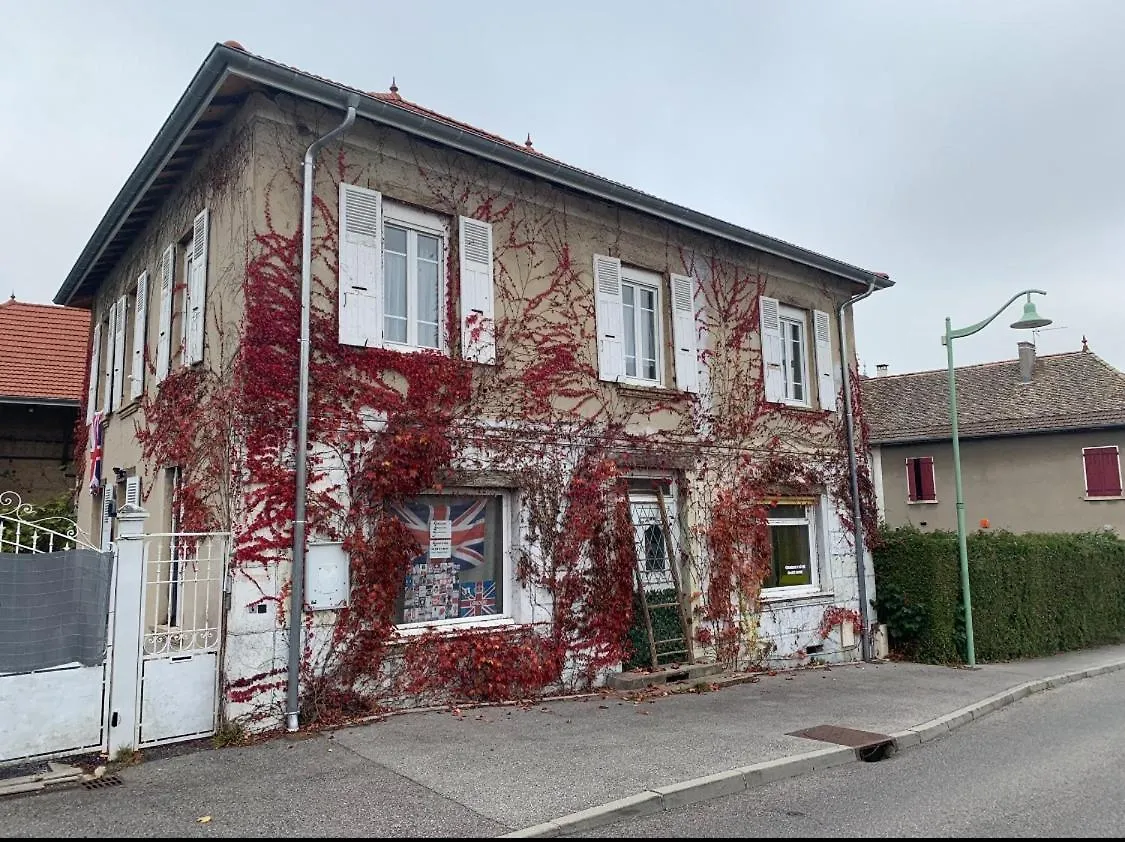 Bed and breakfast Cookie Home Dolomieux Francia